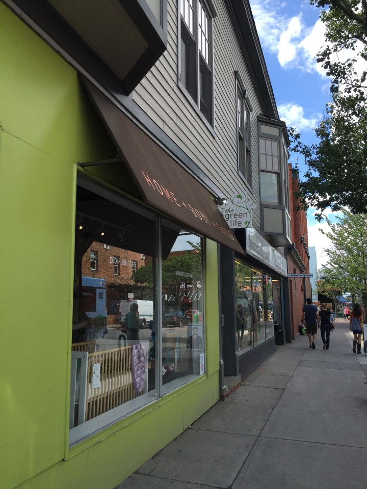 The Green Life in Burlington, VT (Vermont) // Review by MeredithTested.wordpress.com