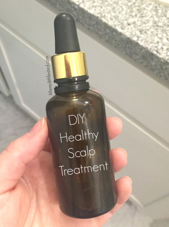 Try this easy, all-natural scalp treatment if you have a red, itchy scalp or scalp psoriasis