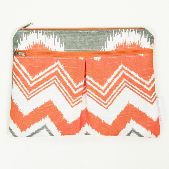 Win this Logan + Lenora bag - perfect for cloth diapering, zero waste travel and organization for anyone