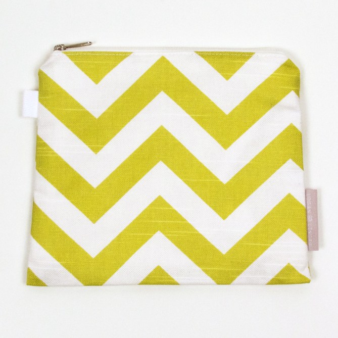 My favorite reusable, durable snack bags to replace disposable ziploc bags - win a gift certificate to Logan + Lenora on MeredithTested.com!